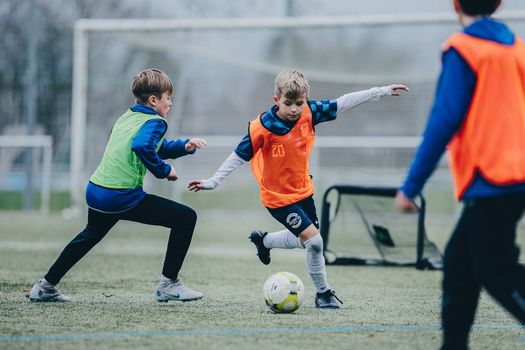 Anpfiff ins Leben-Fußballschule startet an vier Standorten, Walldorf, Heidelberg, Speyer, Ludwigshafen, jetzt anmelden